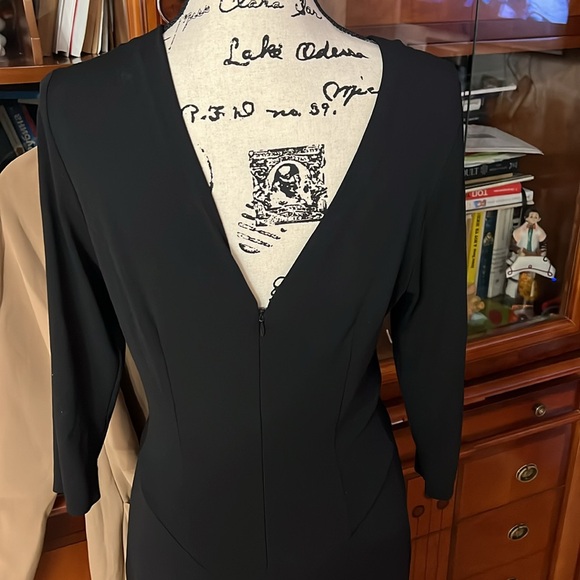 Classic Black Dress by Anna Molinari Sz M, I 48

Argentine tango inspired - Picture 8 of 17